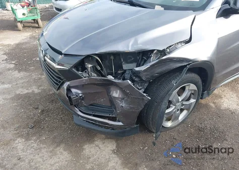 2018 Honda Hr-V Lx z USA, uszkodzony, nr VIN 3CZRU6H32JG708805